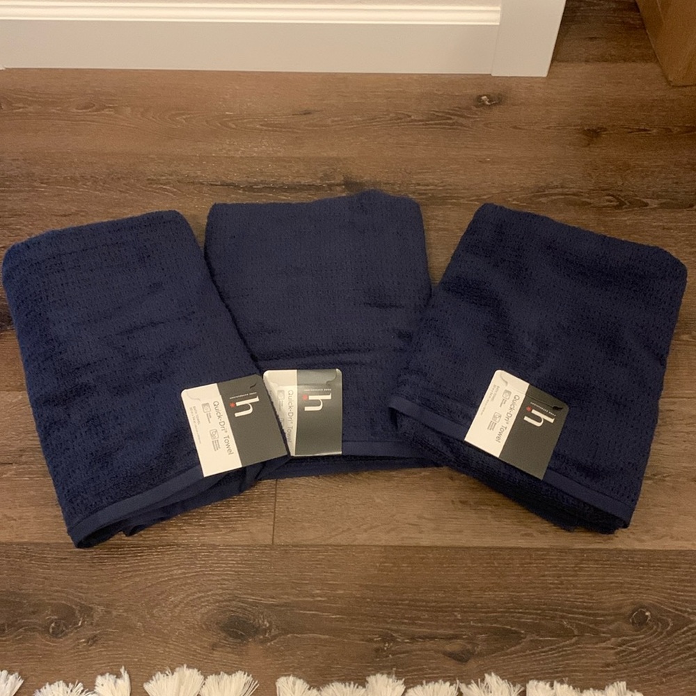 Home Expressions Quick Dry Navy Blue Bath Towels. Set of 3. New!